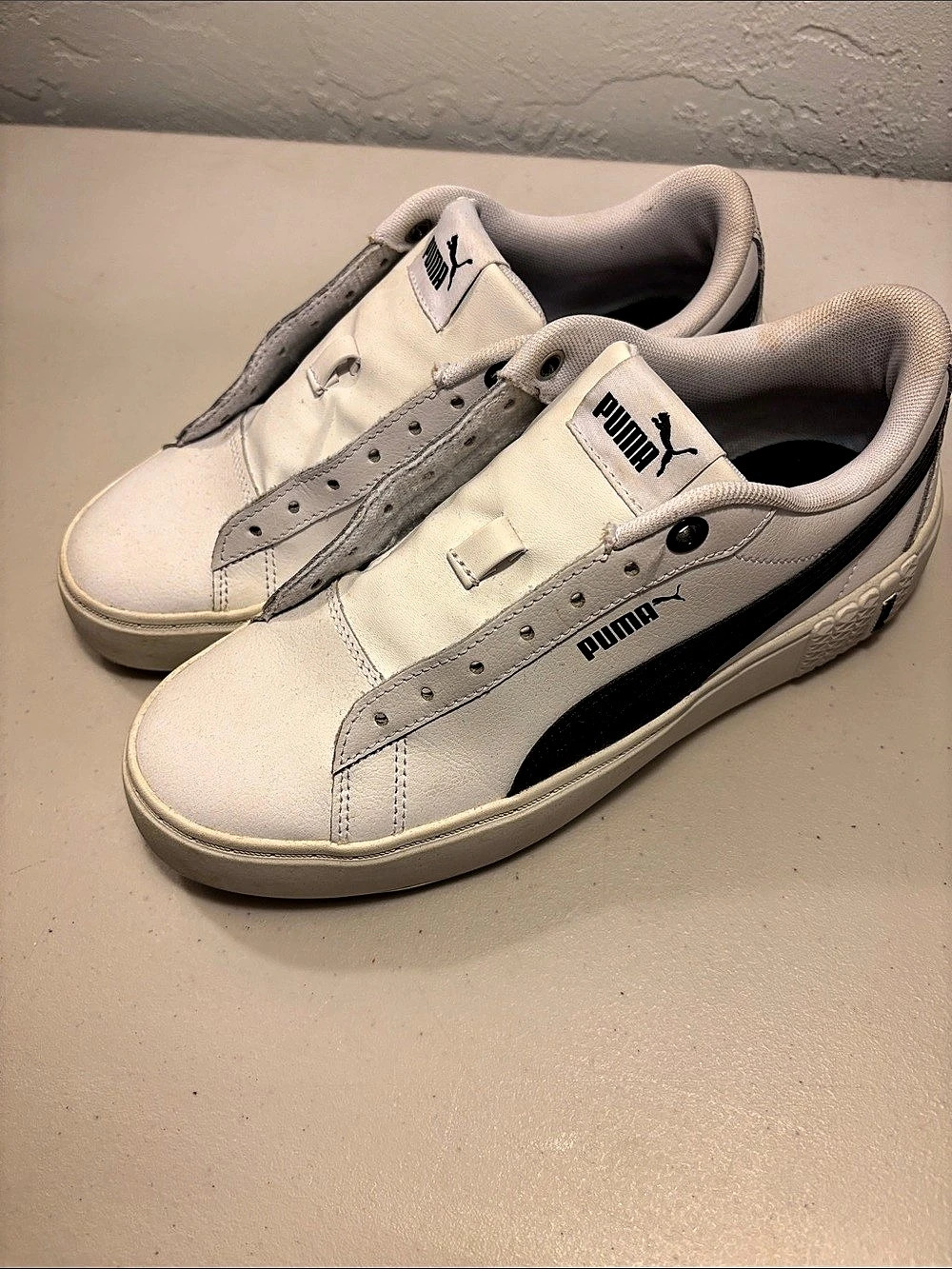 Puma Smash v2 Women's Sneakers White & Black US 7